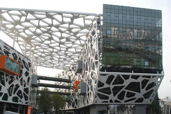 镂空雕花铝单板-广东昕和美特建材有限公司(图1)
